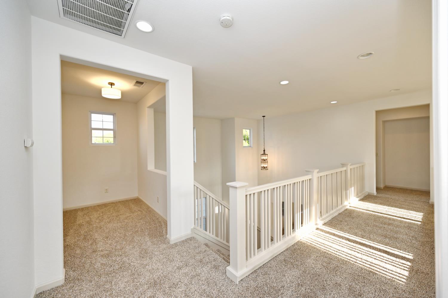 4793 N Emerald Peak Dr, Clovis, CA 93619