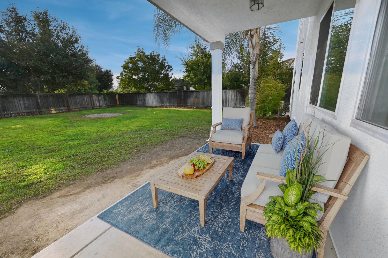 4793 N Emerald Peak Dr, Clovis, CA 93619