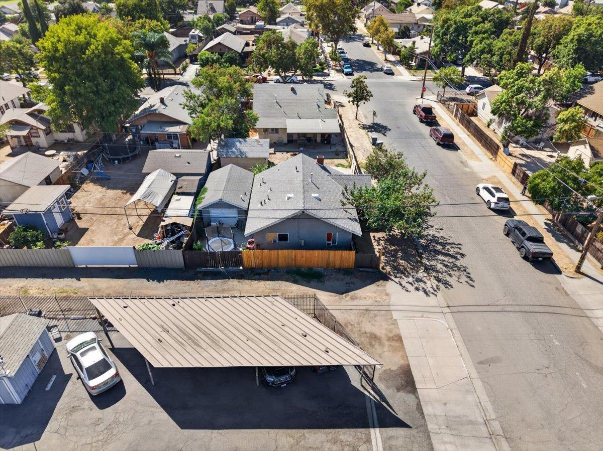 1118 N Augusta St, Fresno, CA 93701