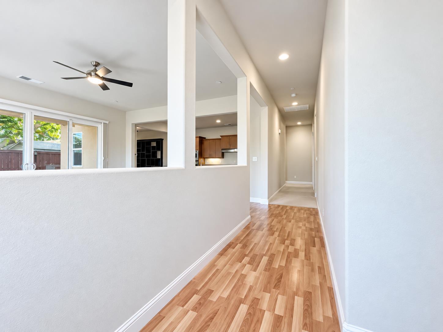 197 N Oxford Ave, Clovis, CA 93612
