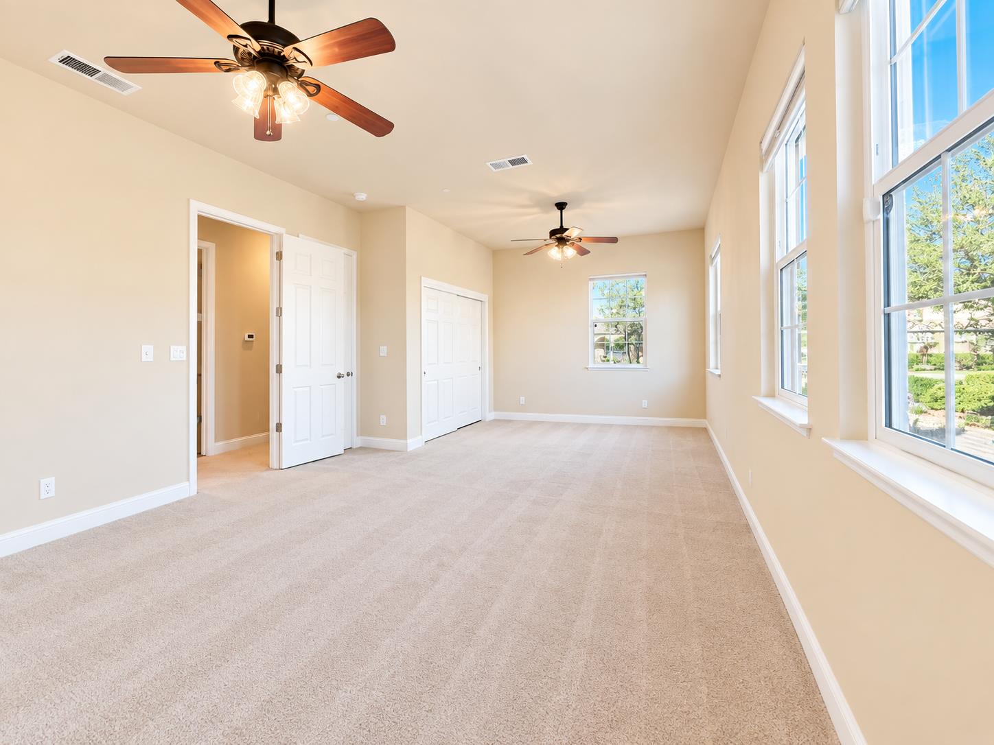 197 N Oxford Ave, Clovis, CA 93612