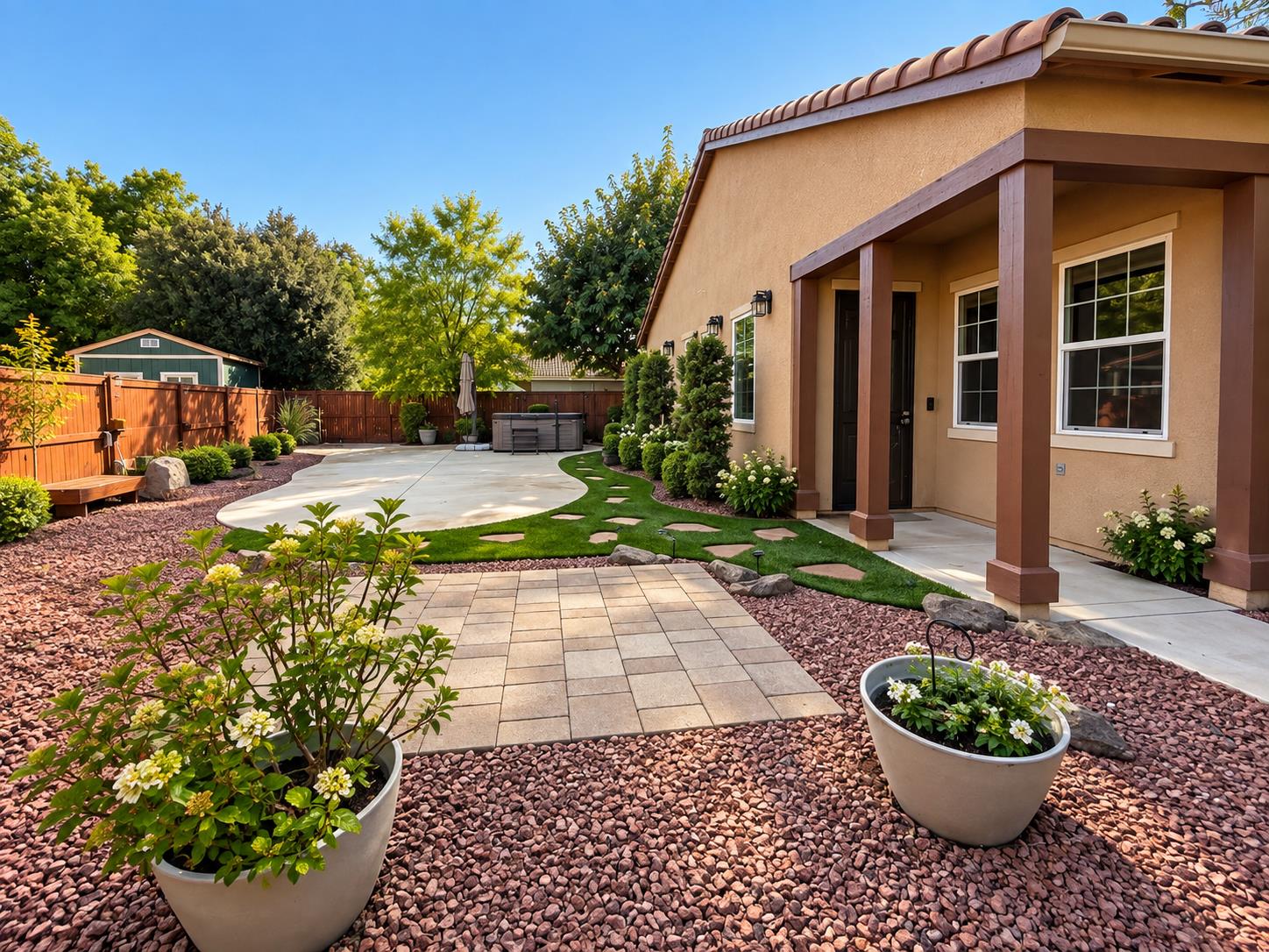 197 N Oxford Ave, Clovis, CA 93612