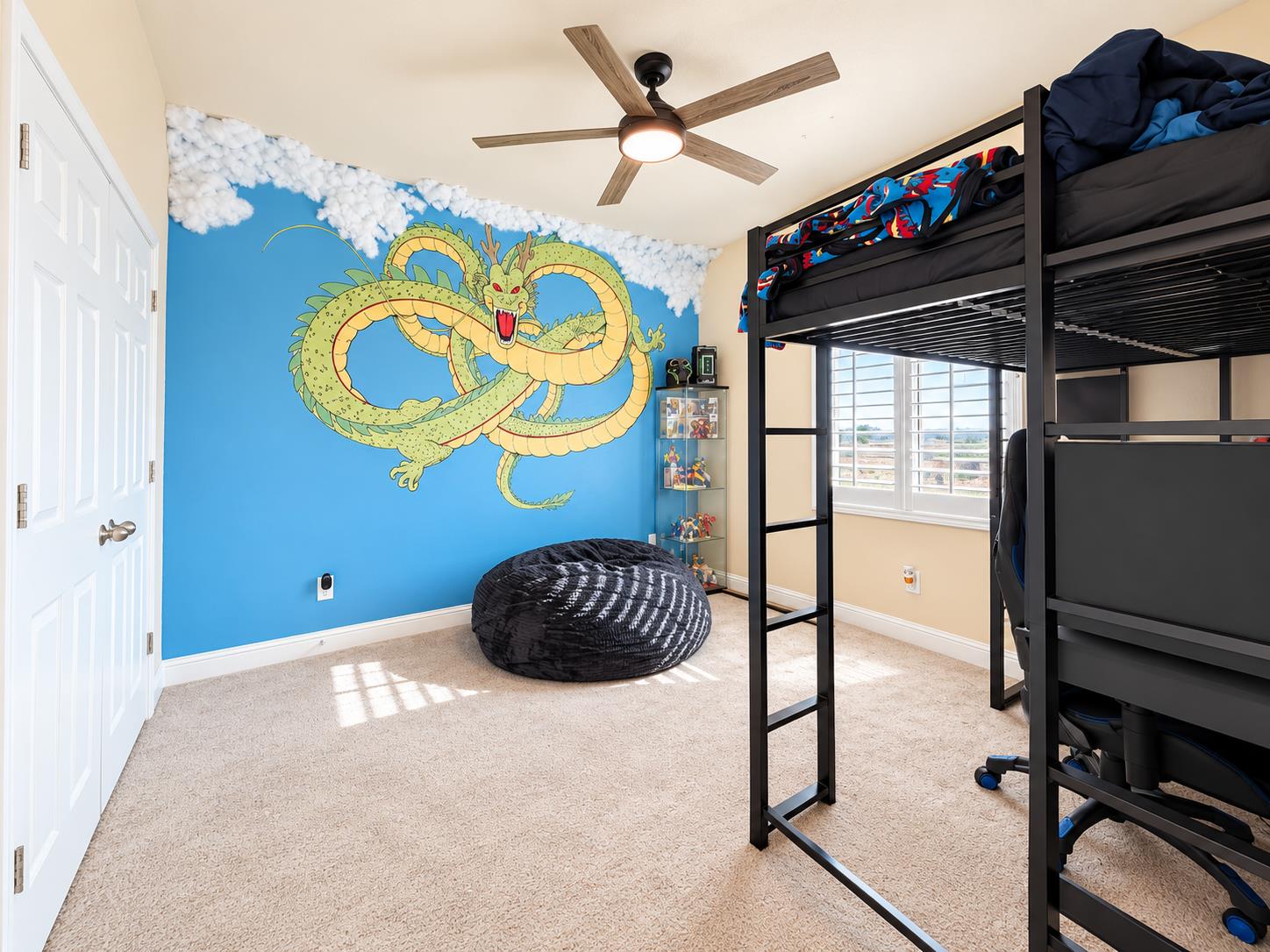 2468 Montana Ave, Clovis, CA 93619