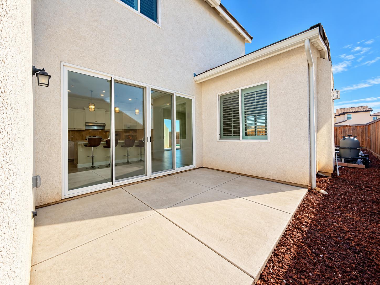 2468 Montana Ave, Clovis, CA 93619