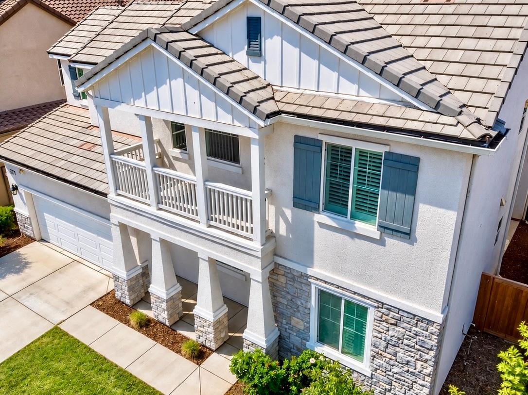2468 Montana Ave, Clovis, CA 93619