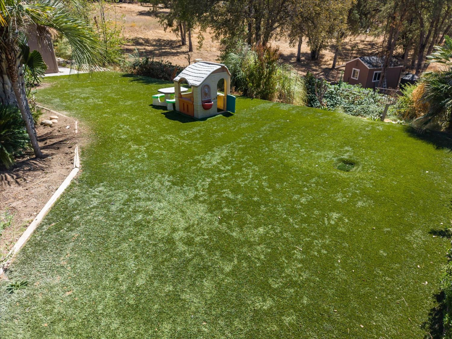 49344 Deerview Ln, Oakhurst, CA 93644