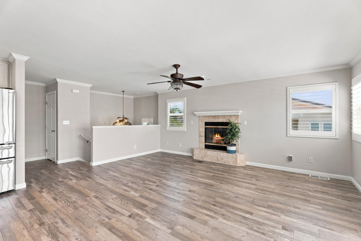 722 Seabright Ave, Grover Beach, CA 93433