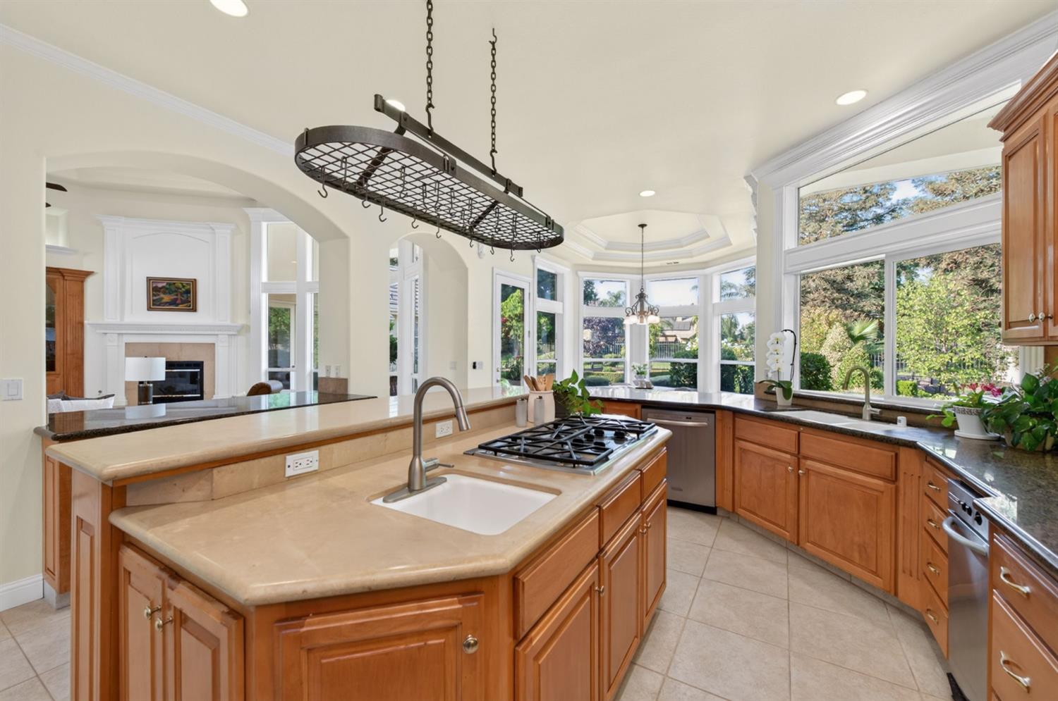 3386 E Via Monte Verdi Ave, Clovis, CA 93619