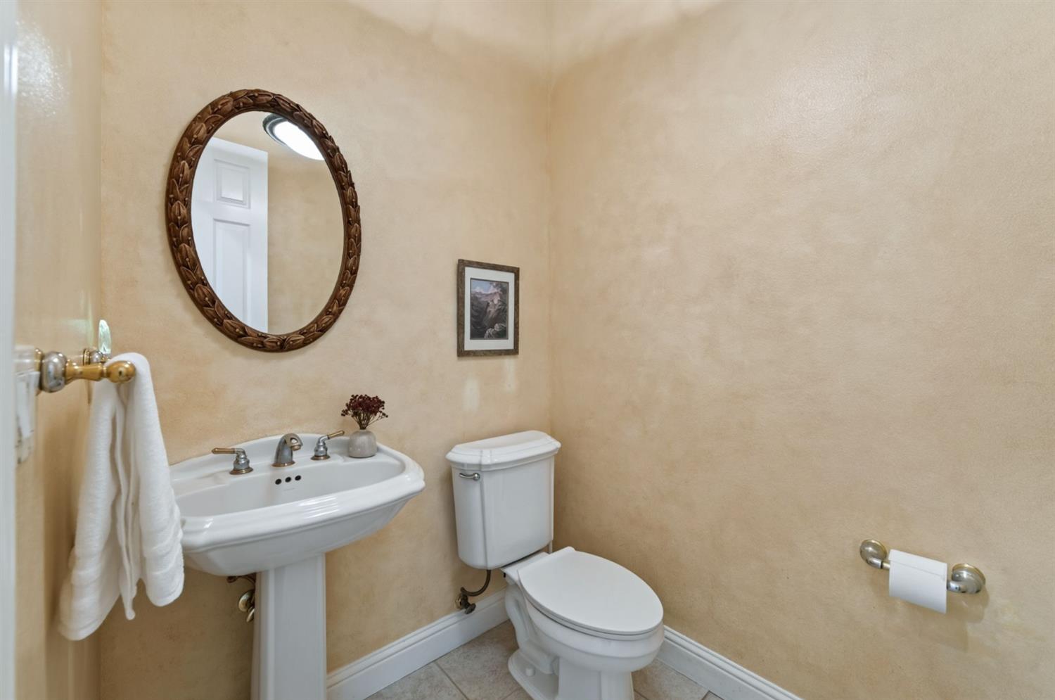 3386 E Via Monte Verdi Ave, Clovis, CA 93619