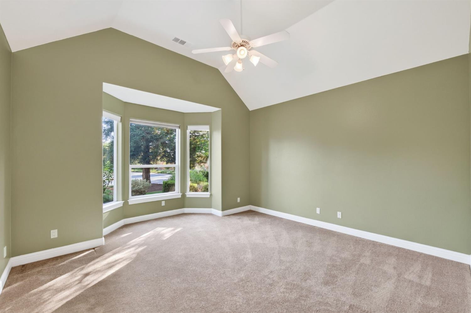 3386 E Via Monte Verdi Ave, Clovis, CA 93619