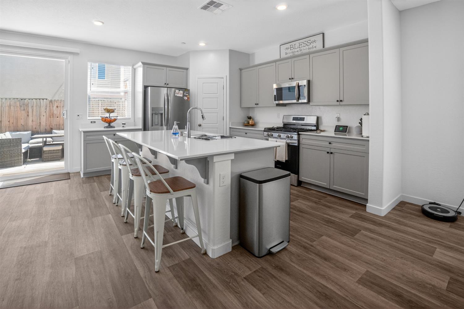 4242 Hampton Way, Clovis, CA 93619
