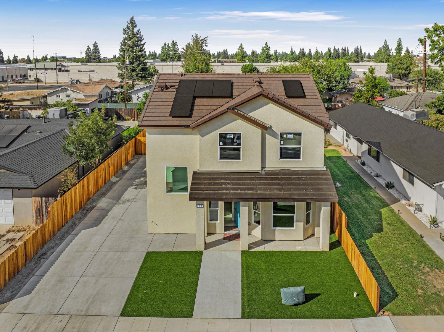 366 W Pinedale Ave, Pinedale, CA 93650