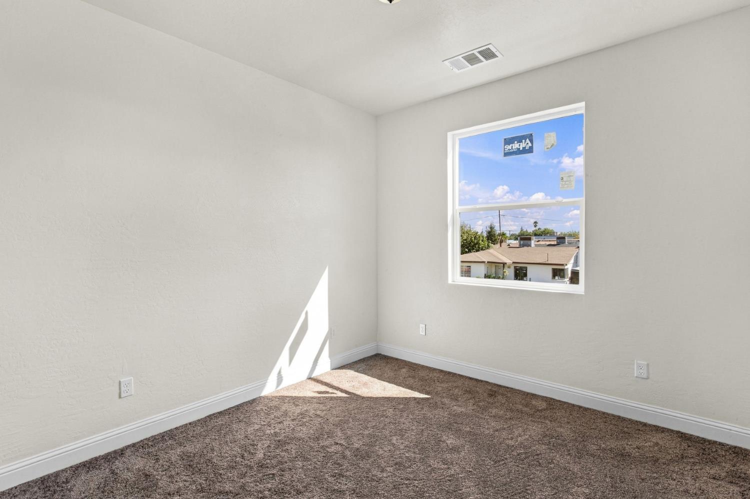 366 W Pinedale Ave, Pinedale, CA 93650