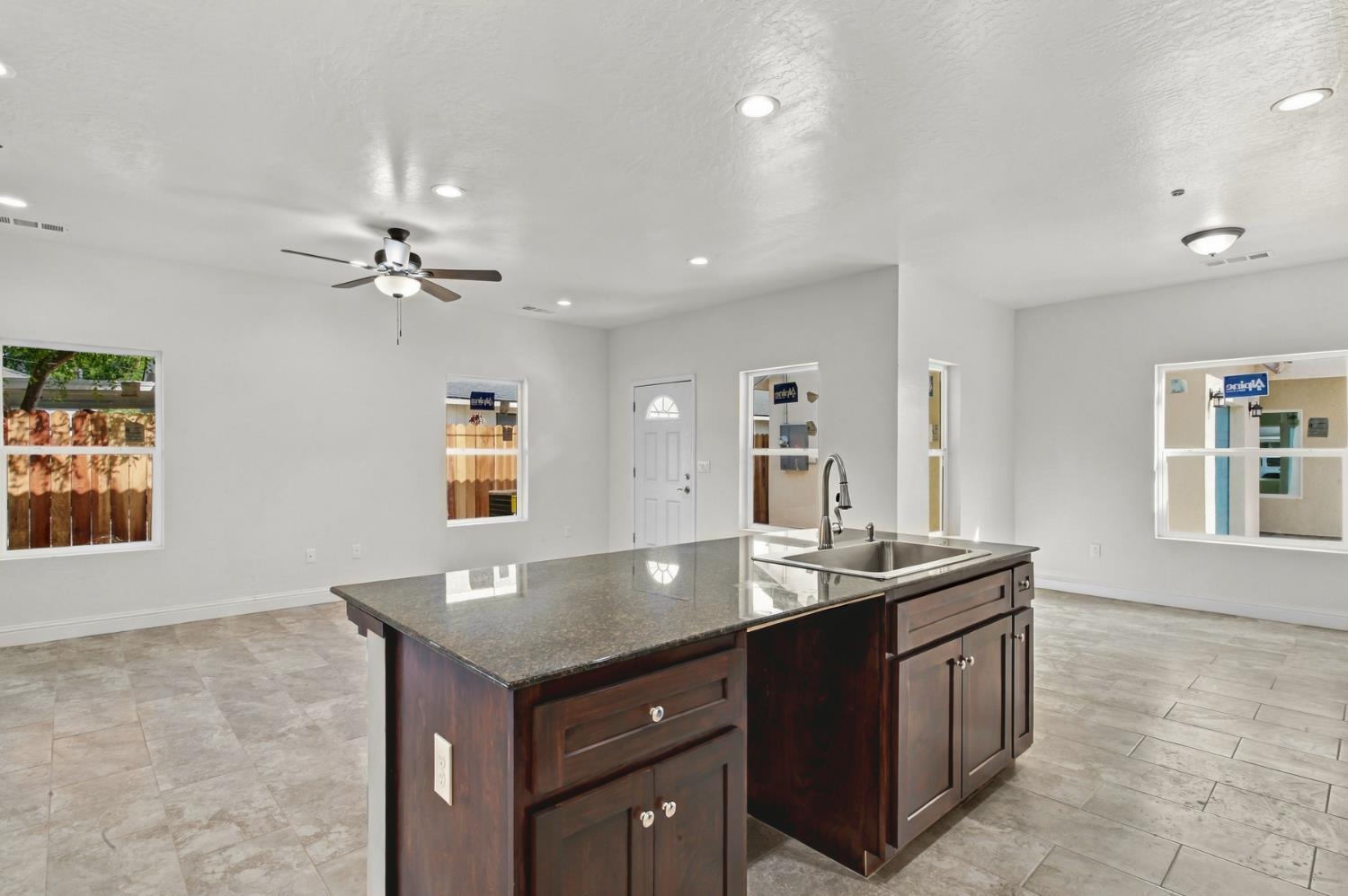366 W Pinedale Ave, Pinedale, CA 93650