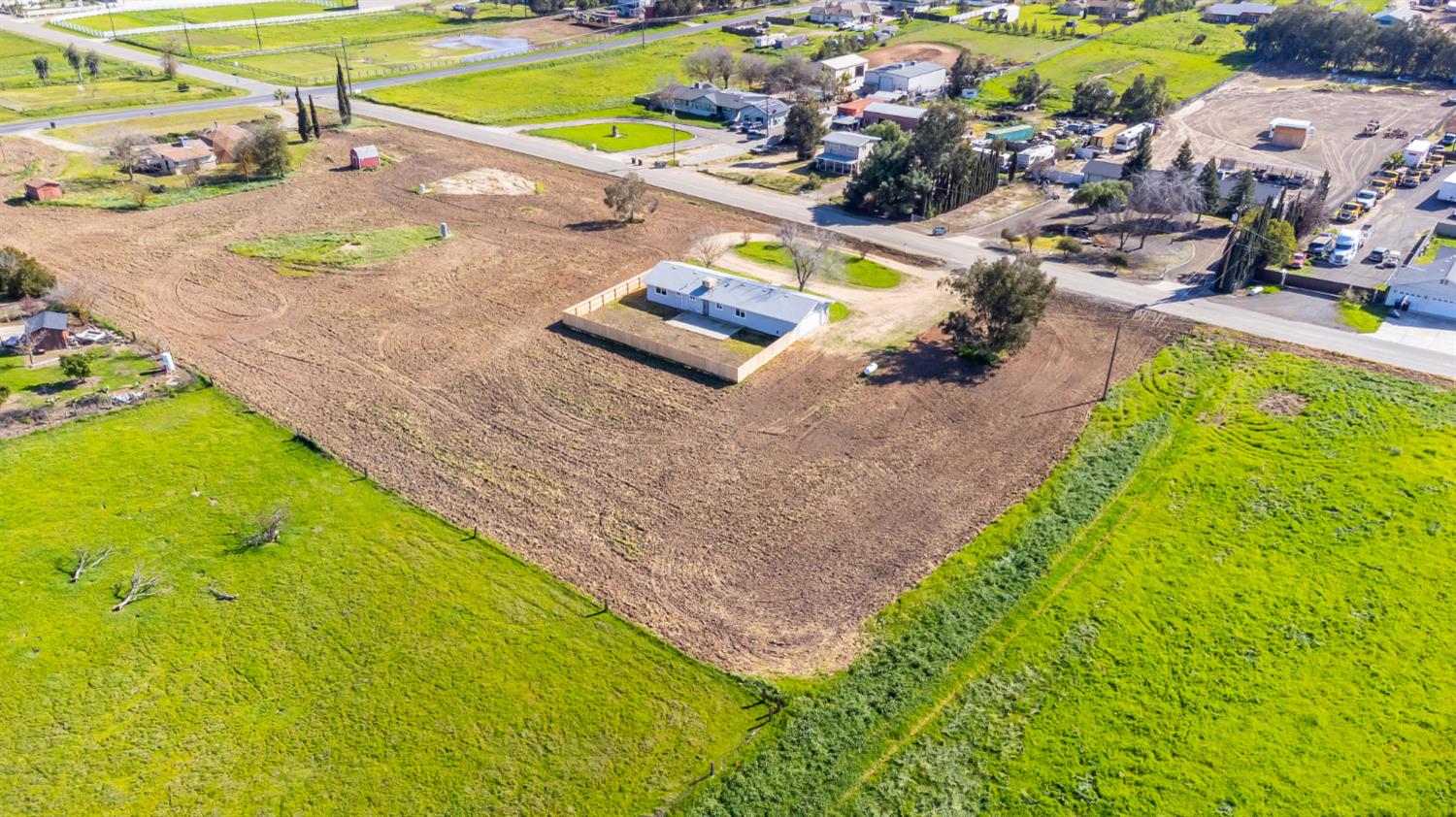 34937 Avenue 13 1/2, Madera, CA 93636