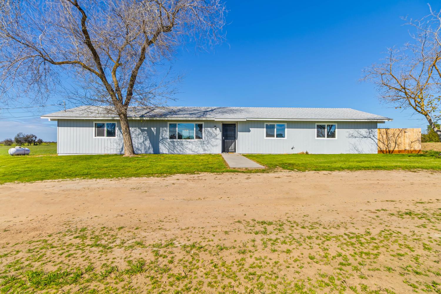 34937 Avenue 13 1/2, Madera, CA 93636