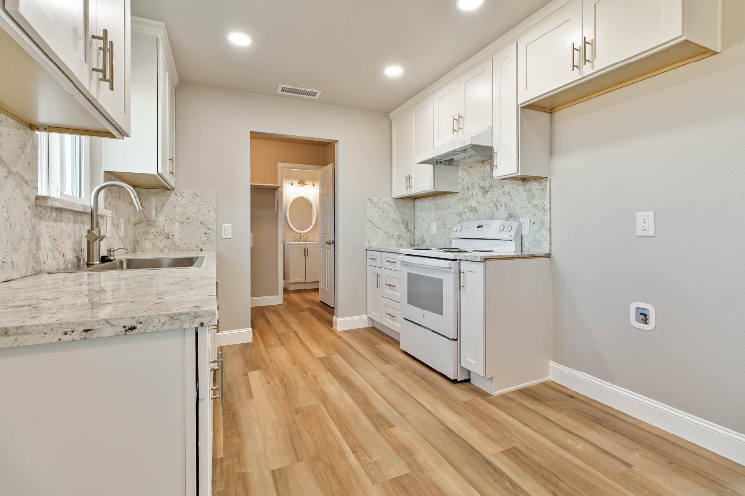 34937 Avenue 13 1/2, Madera, CA 93636