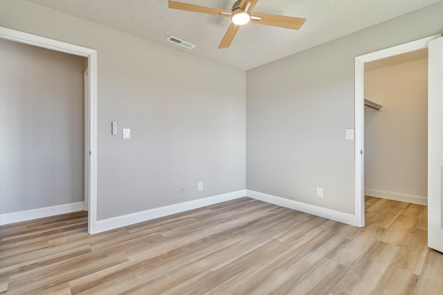 34937 Avenue 13 1/2, Madera, CA 93636