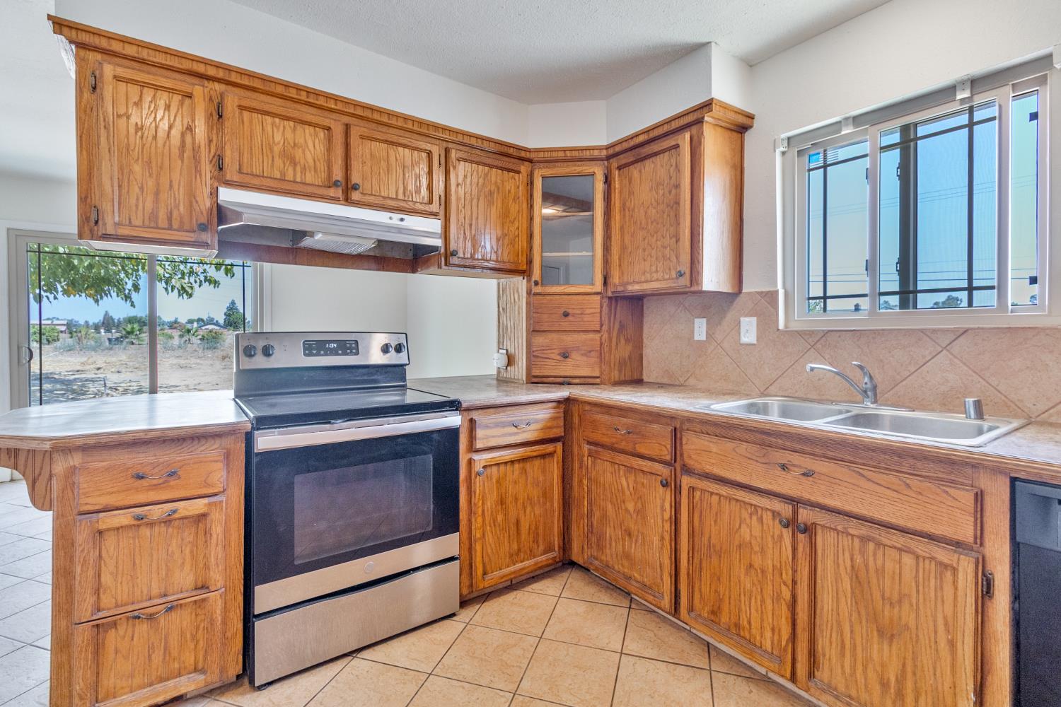 34937 Avenue 13 1/2, Madera, CA 93636