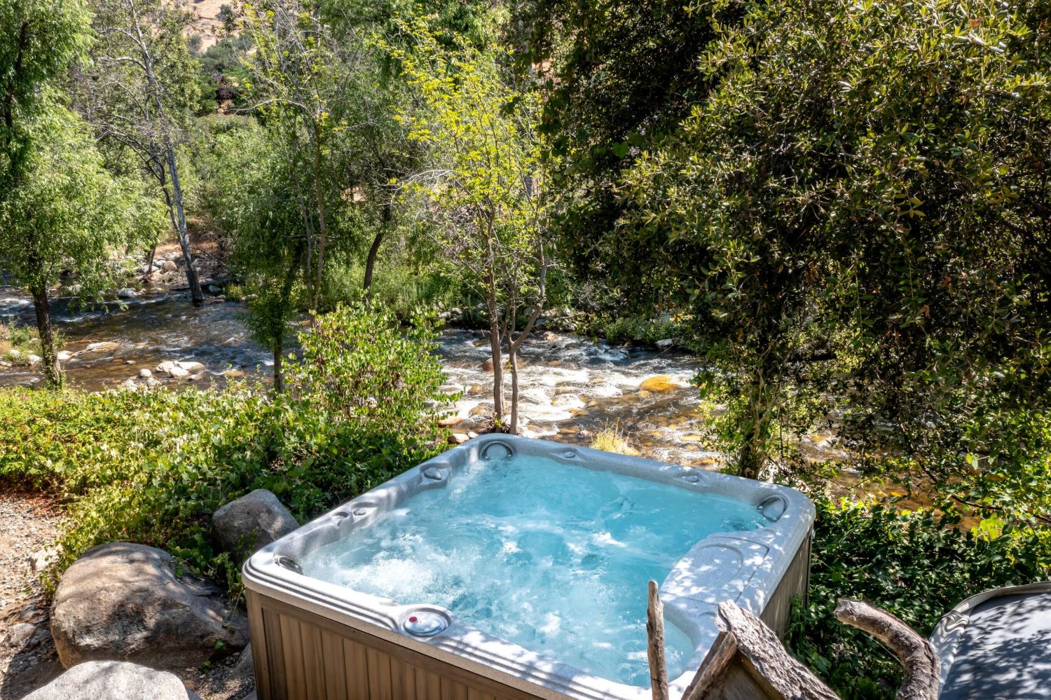 44575 S Fork Dr, Three Rivers, CA 93271