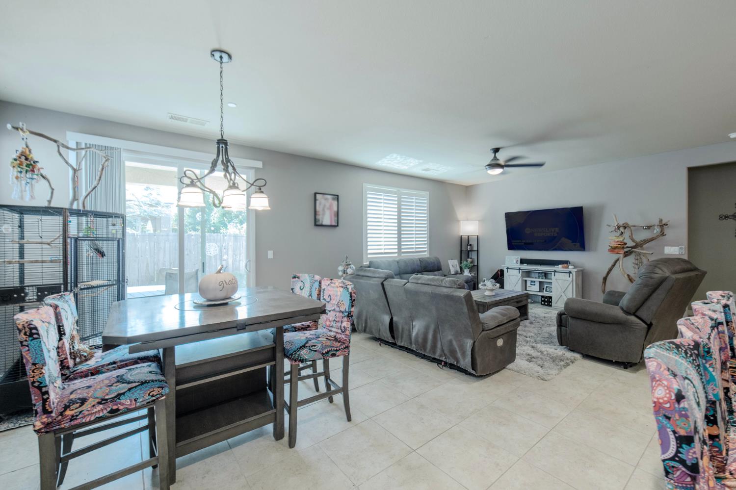 3424 Flint Ave, Clovis, CA 93619