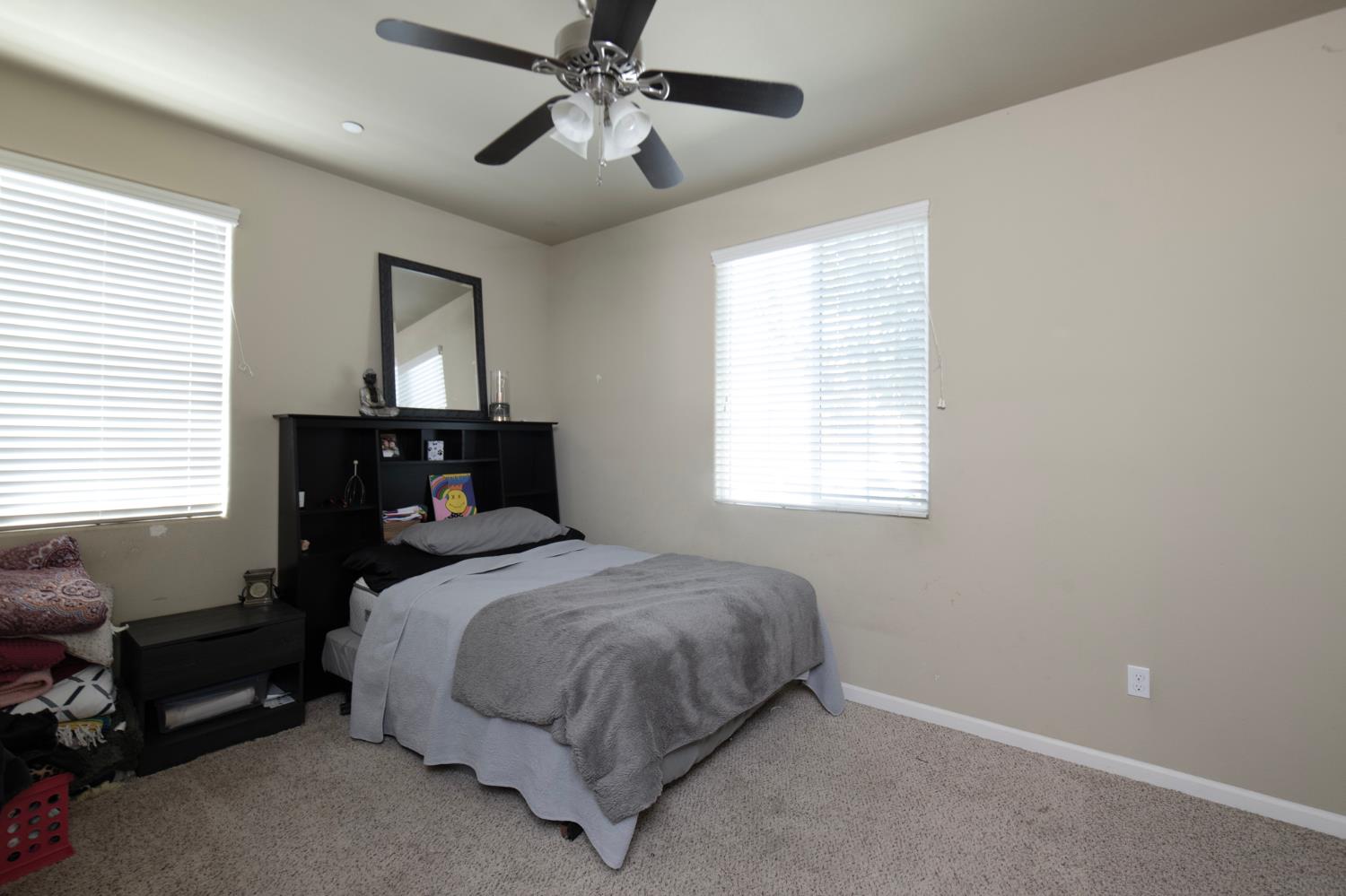 3424 Flint Ave, Clovis, CA 93619