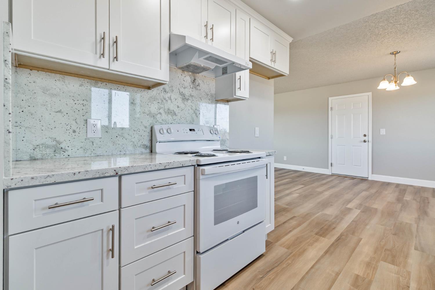 Open Photo
