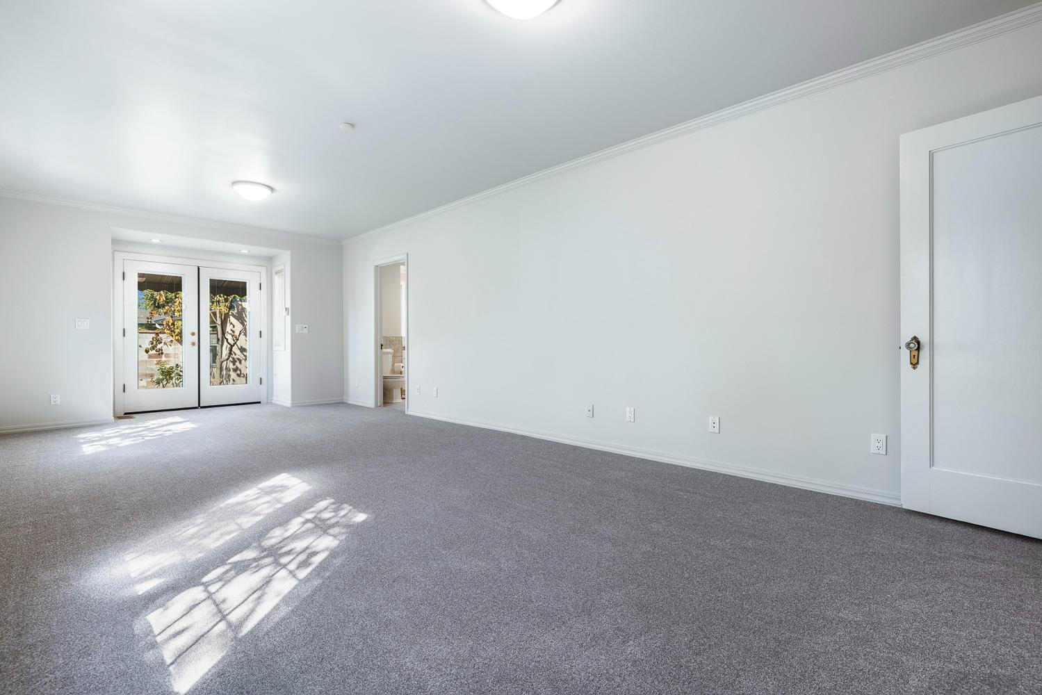 437 E Cornell Ave, Fresno, CA 93704