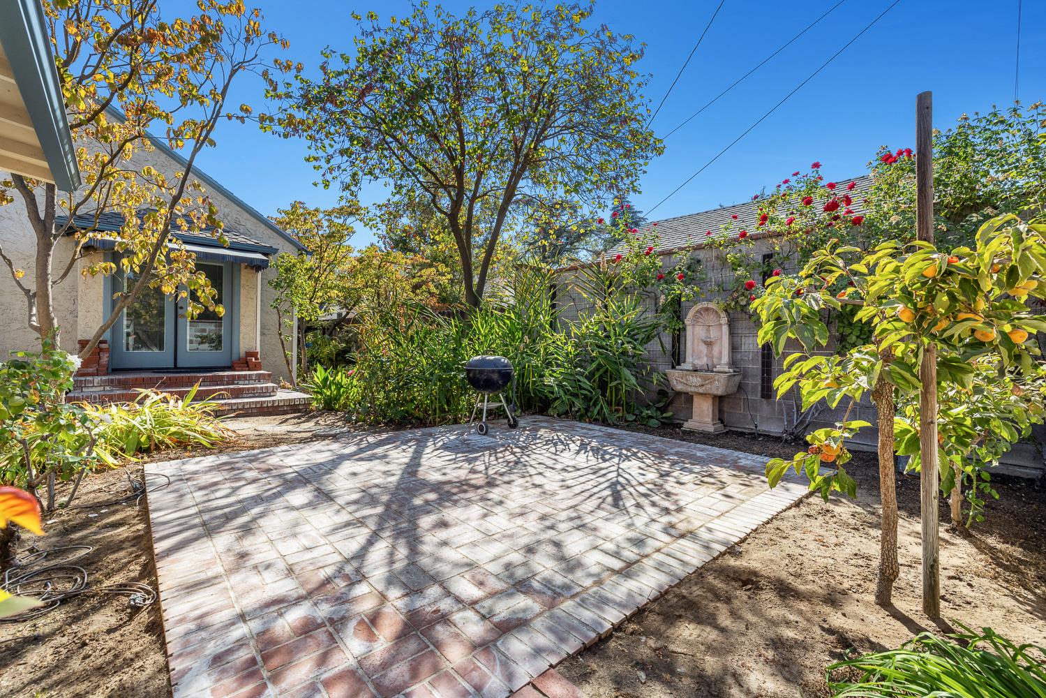 437 E Cornell Ave, Fresno, CA 93704