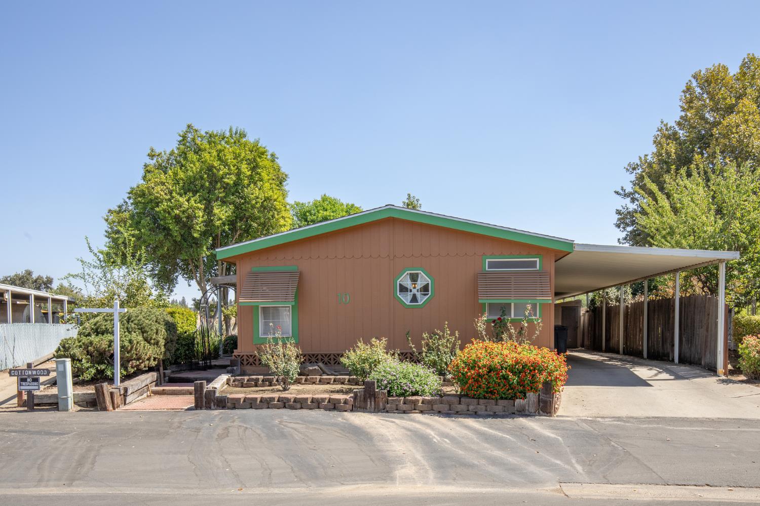 8701 HIGHWAY 41 #10, Fresno, CA 93720