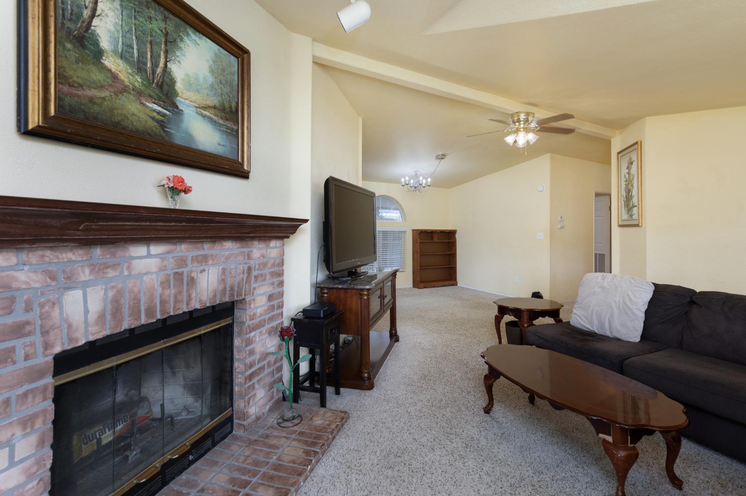 8701 HIGHWAY 41 #10, Fresno, CA 93720