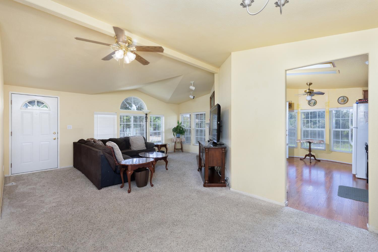 8701 HIGHWAY 41 #10, Fresno, CA 93720