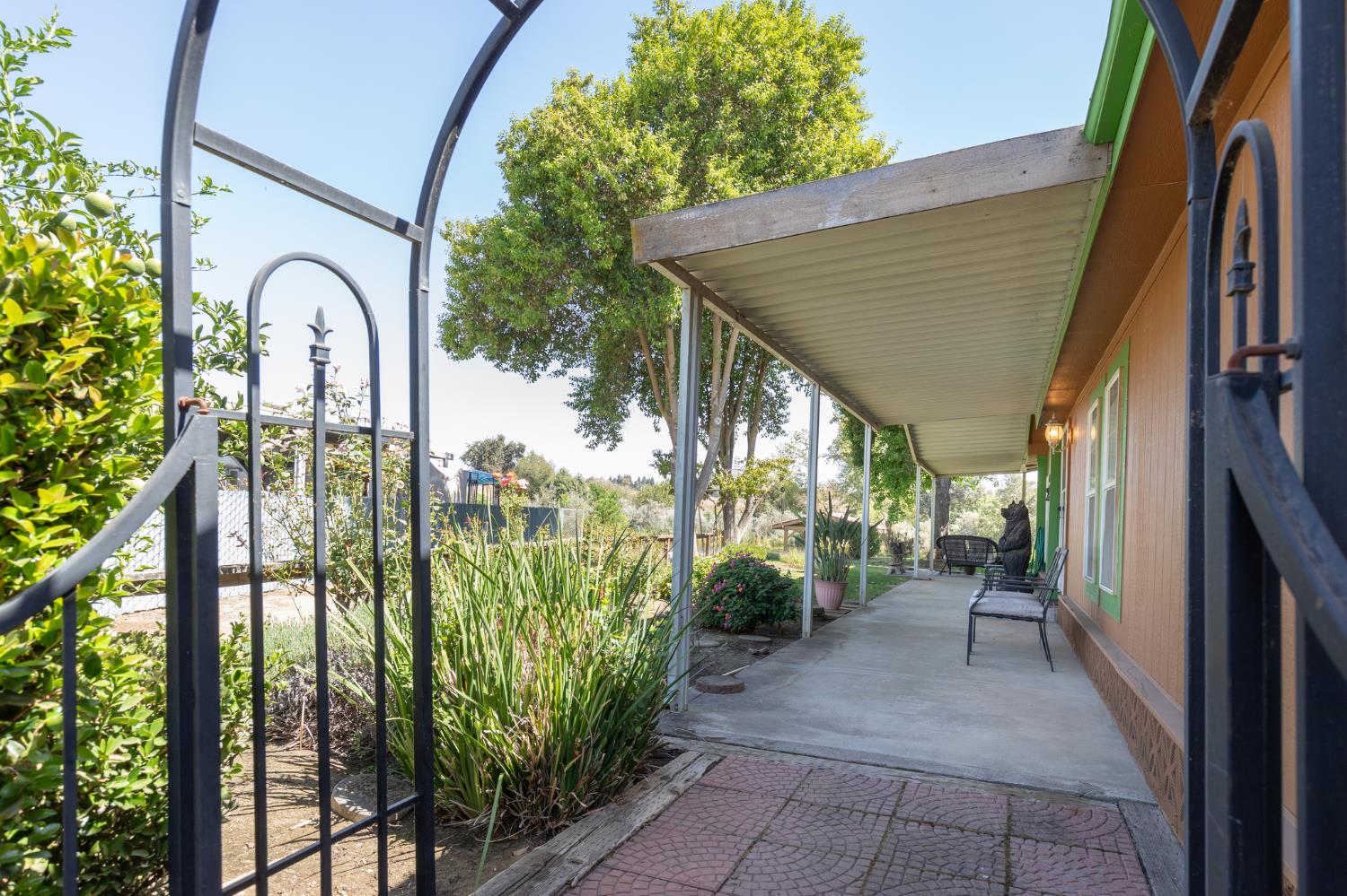 8701 HIGHWAY 41 #10, Fresno, CA 93720