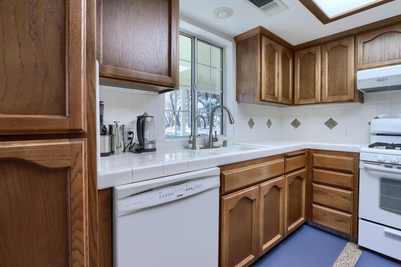 33337 Gold Nugget Ct, Coarsegold, CA 93614