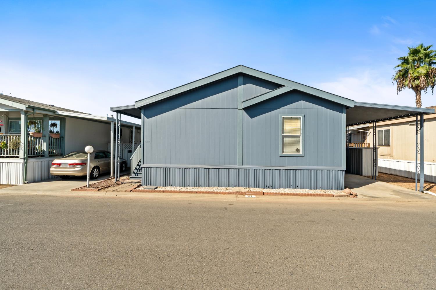 3138 W Dakota #81, Fresno, CA 93722