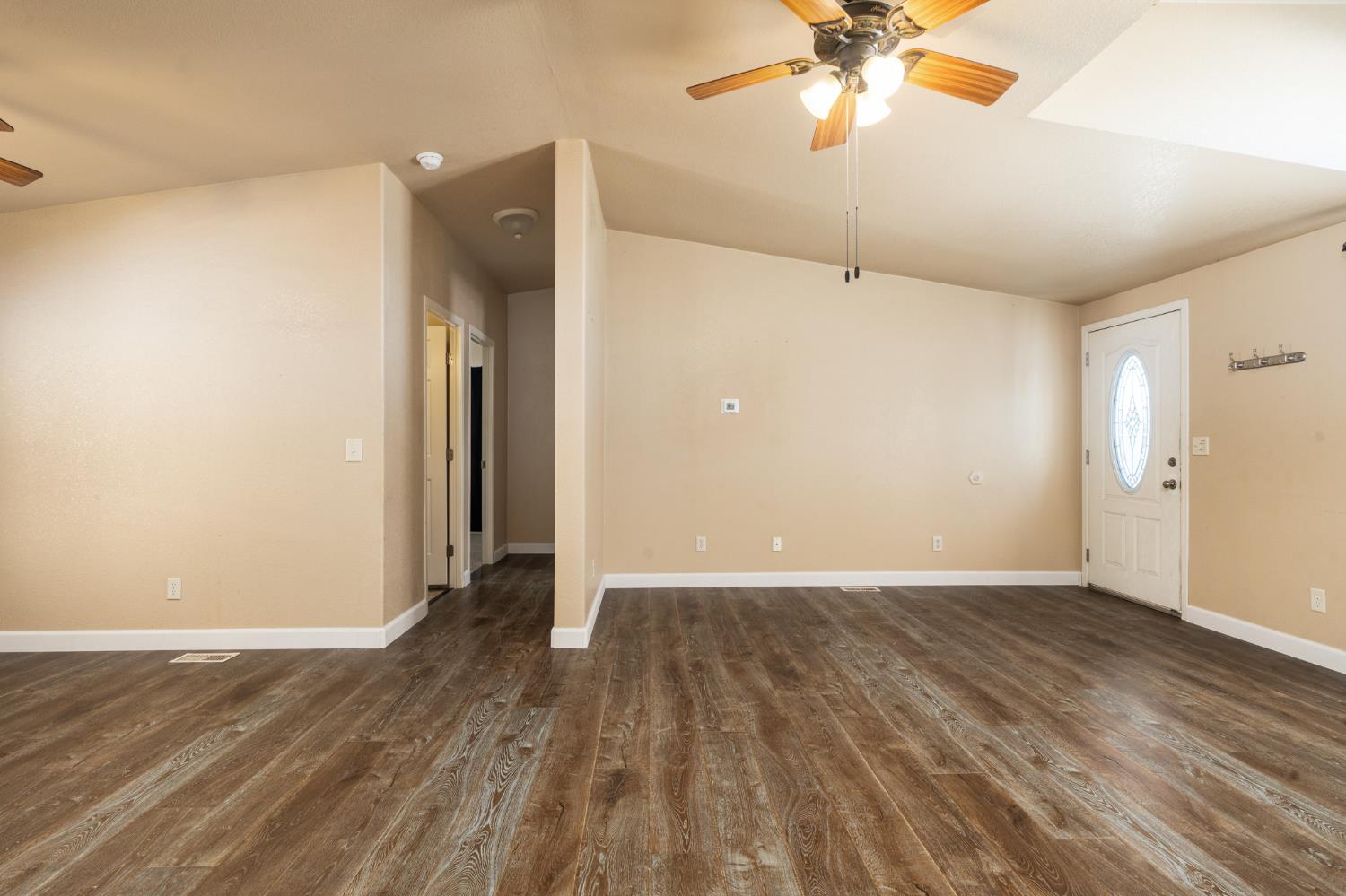 3138 W Dakota #81, Fresno, CA 93722
