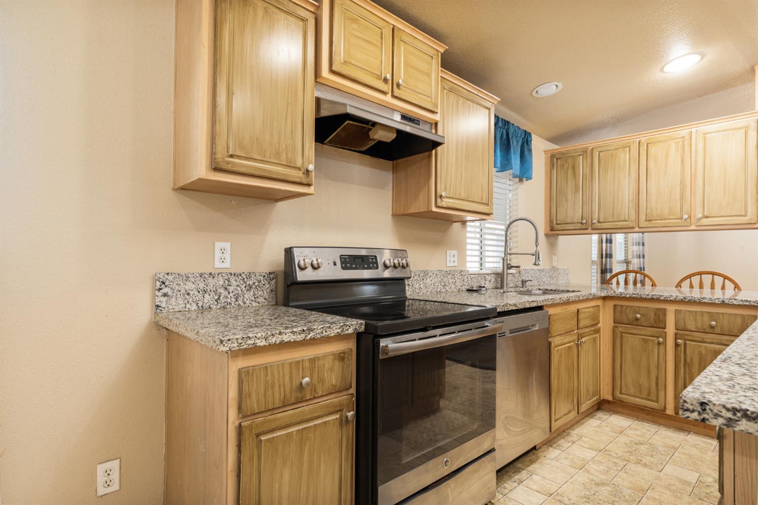3138 W Dakota #81, Fresno, CA 93722