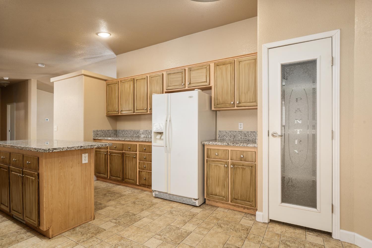 3138 W Dakota #81, Fresno, CA 93722