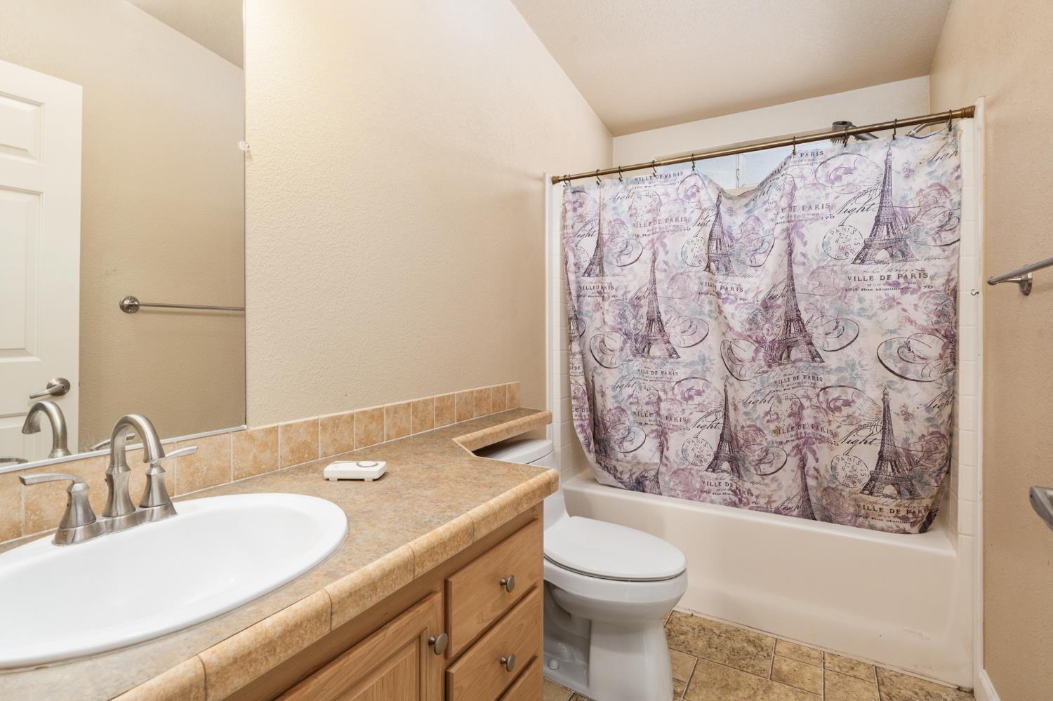 3138 W Dakota #81, Fresno, CA 93722