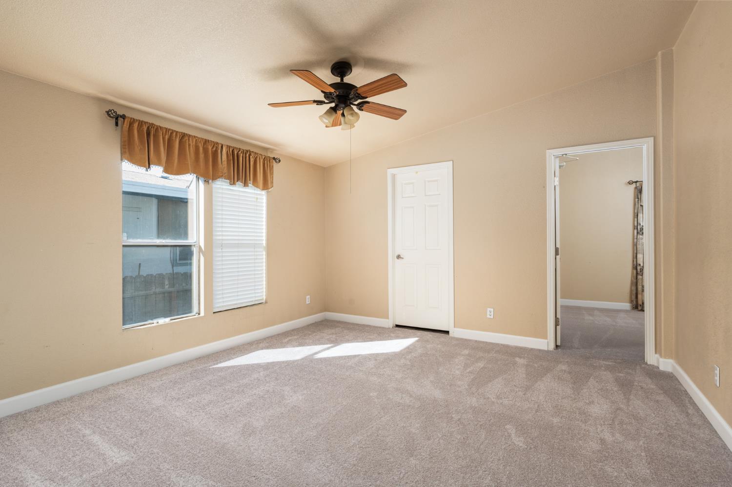 3138 W Dakota #81, Fresno, CA 93722