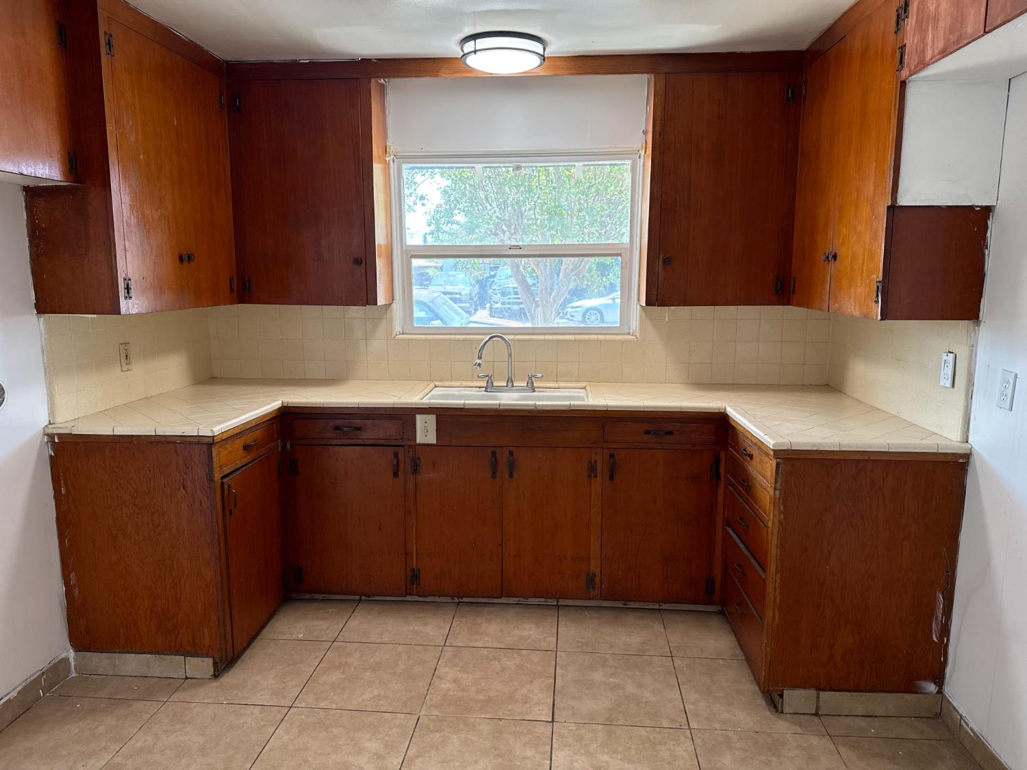 1308 Monterey Ave, Chowchilla, CA 93610