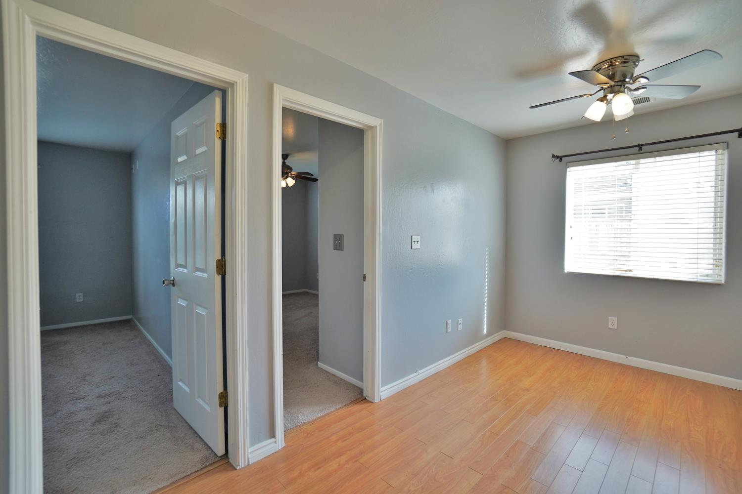 2017 W Queens Way, Hanford, CA 93230