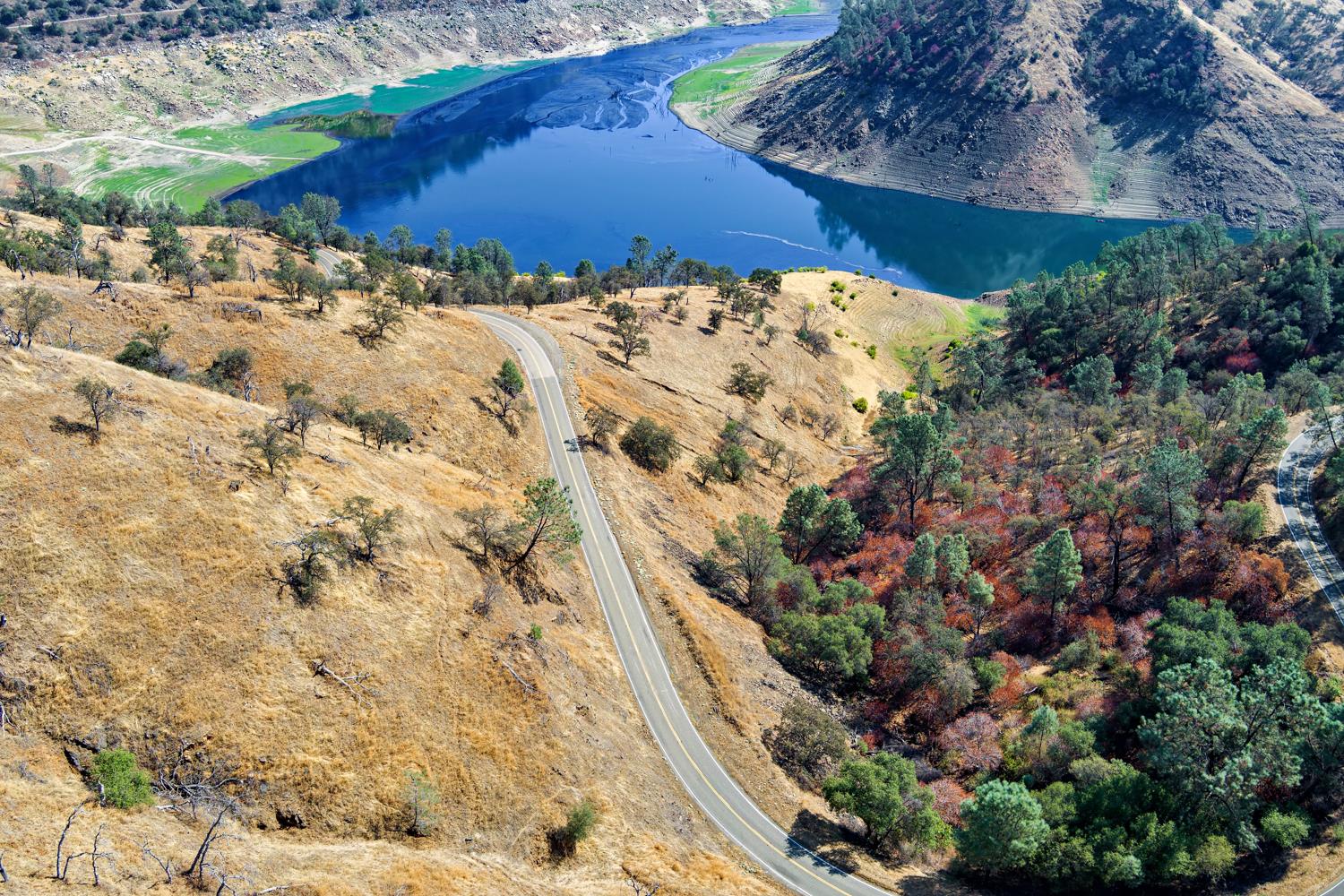 12345 Trimmer Springs, Sanger, CA 93657