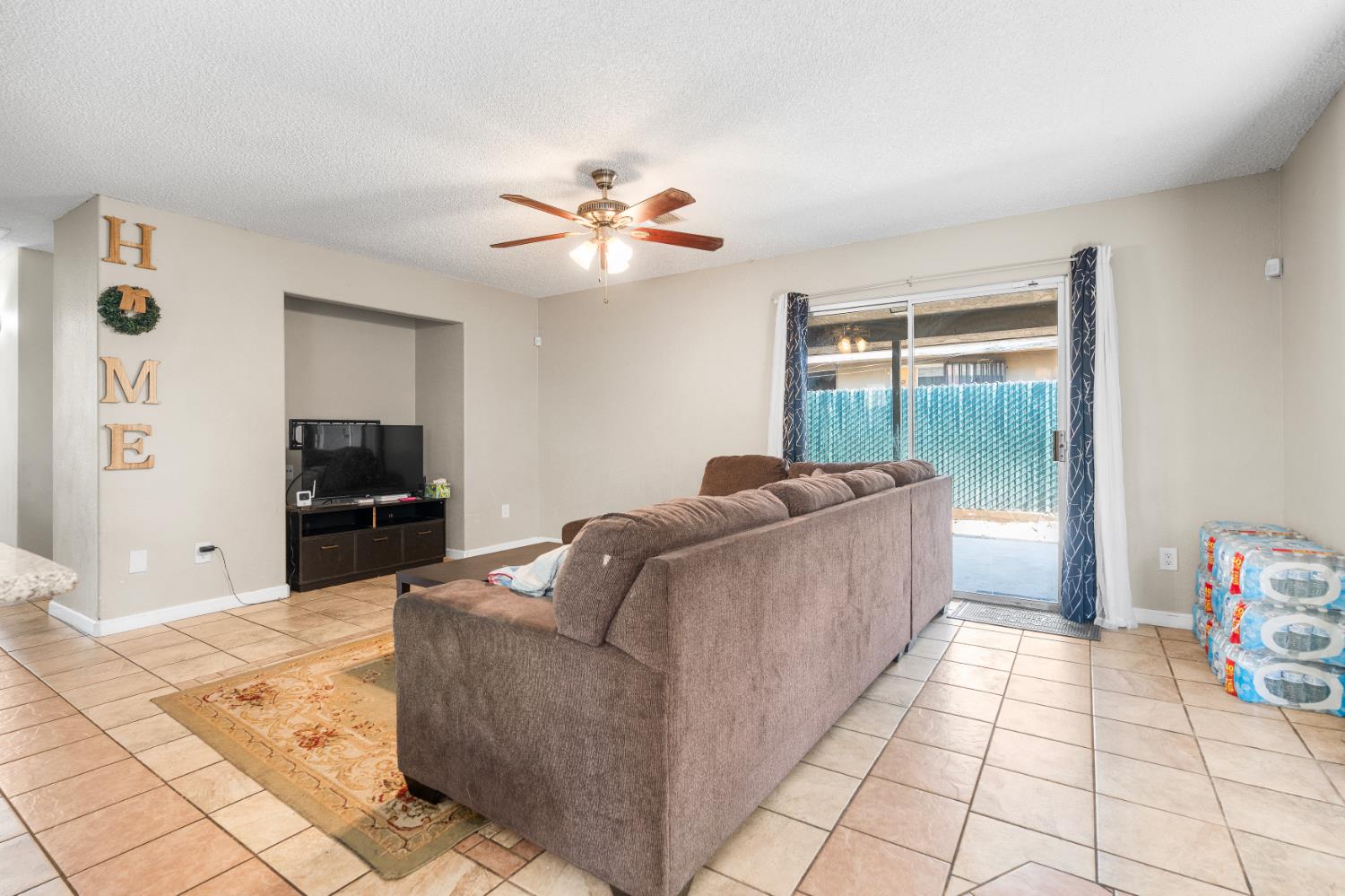4067 E Butler Ave, Fresno, CA 93702