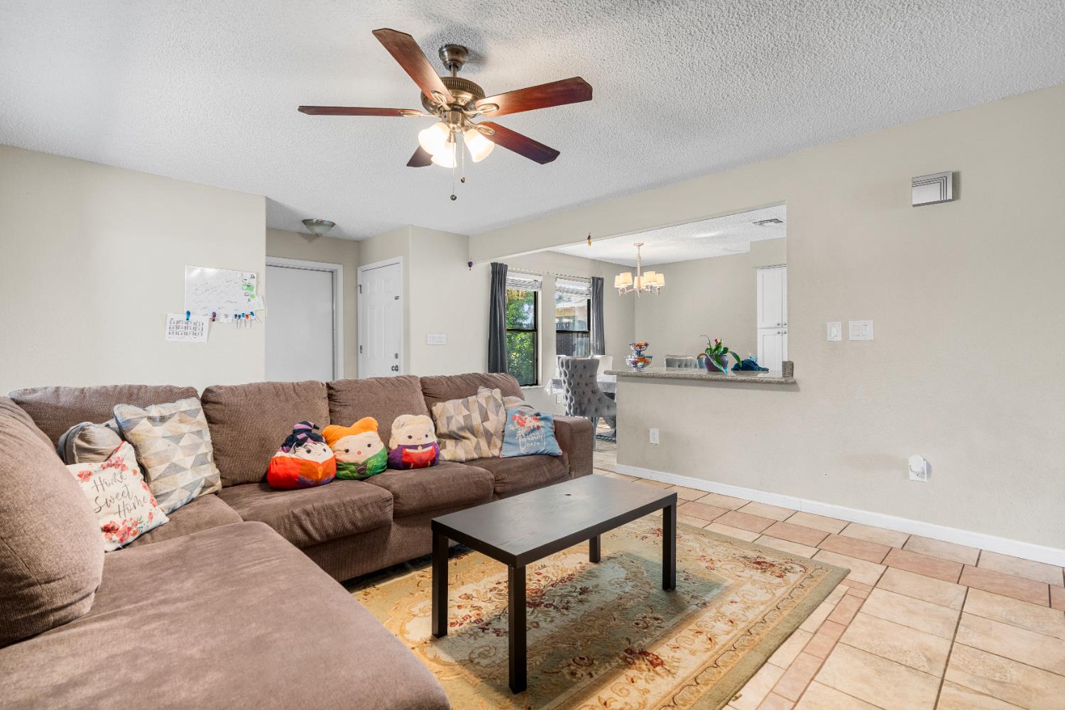 4067 E Butler Ave, Fresno, CA 93702