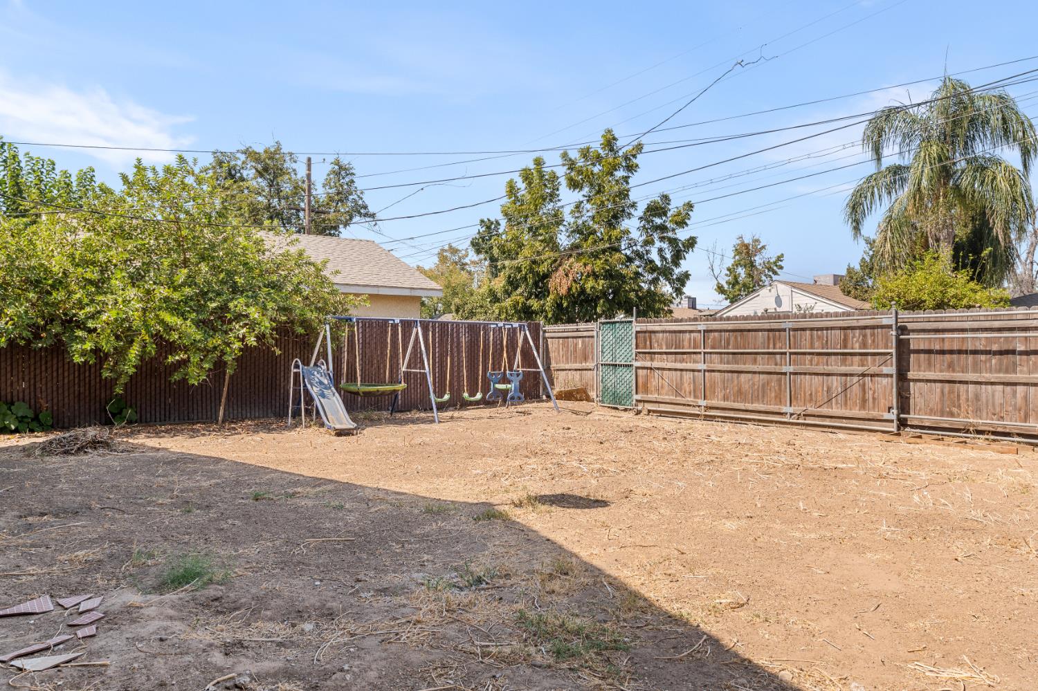4067 E Butler Ave, Fresno, CA 93702