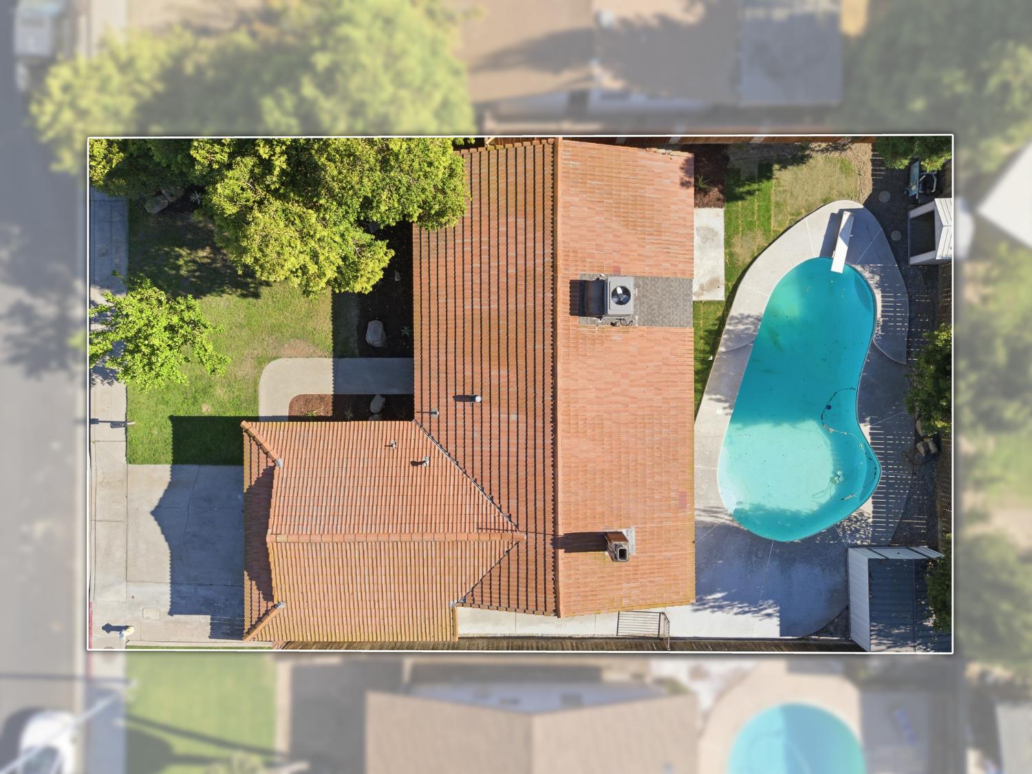 1064 Carey Ave, Clovis, CA 93611