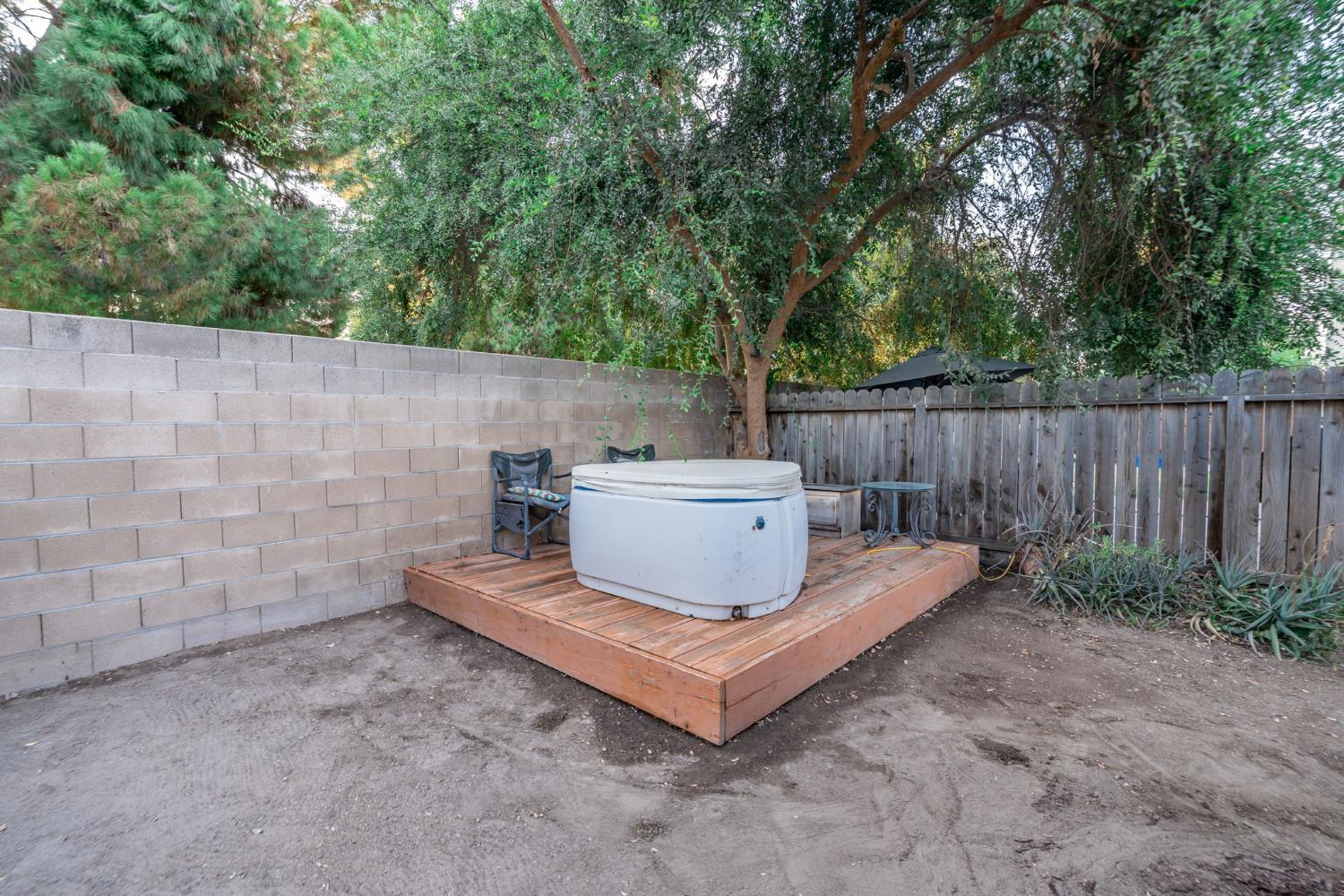 3684 Phillip Ave, Clovis, CA 93612