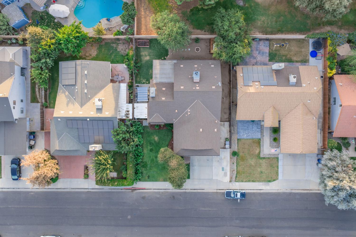 3684 Phillip Ave, Clovis, CA 93612
