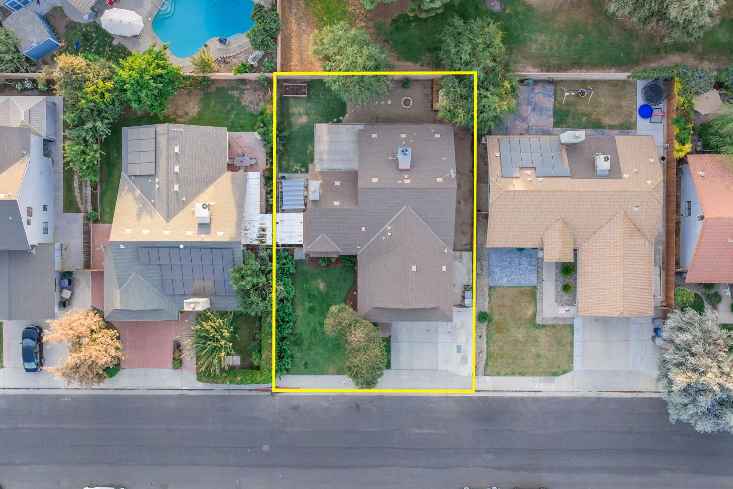 3684 Phillip Ave, Clovis, CA 93612
